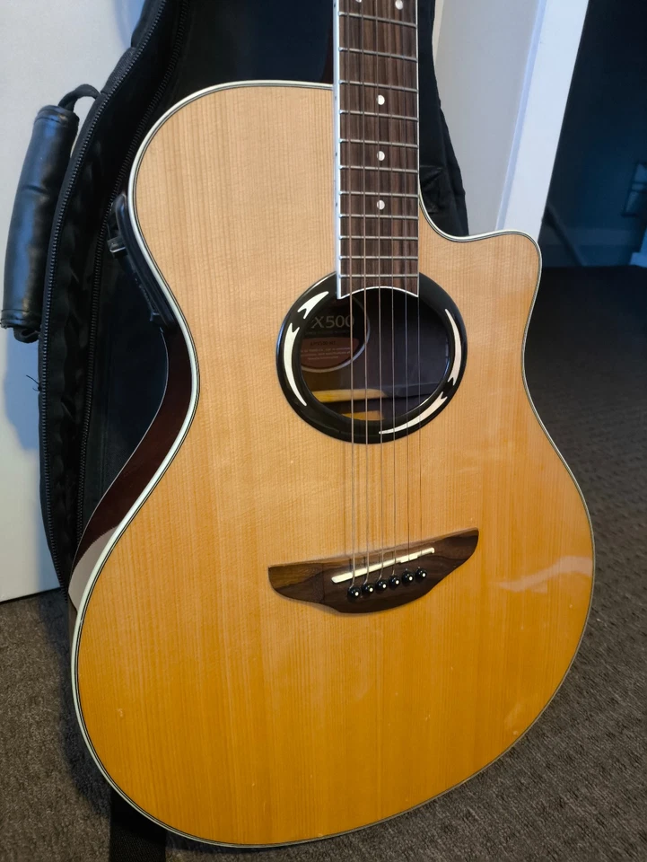 Yamaha APX-500 Acoustic Guitar - Thin Body Cutaway  - image 3 of 4