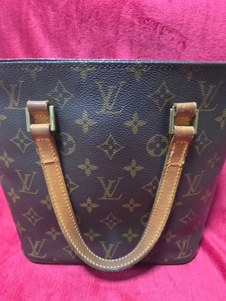 Louis Vuitton Vavin PM Foto 3 de 4