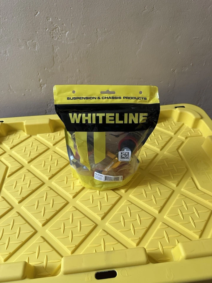 Kit de eslabones de extremo de barra estabilizadora trasera ajustable Whiteline para Infiniti G35 2003-2008 Foto 2 de 4