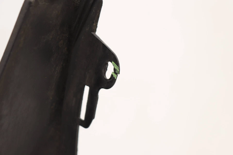 Mercedes-Benz C250 2012-2015 - parachoques trasero cenefa inferior 2048853738 Foto 3 de 4