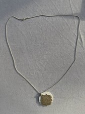 Lange silberfarbige Kette mir weißem großen Anhänger  Damen