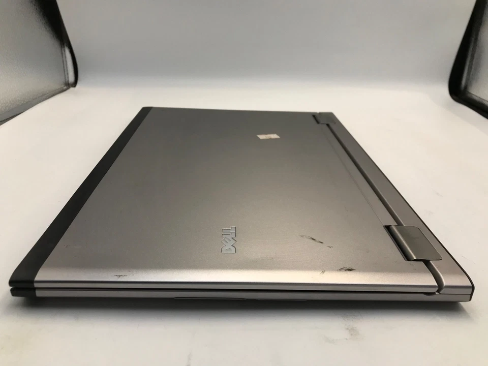 Laptop Dell Latitude 13 Intel Core 2 Solo 1.4GHz 13" 4GB RAM SIN HDD-MZ Foto 2 de 4