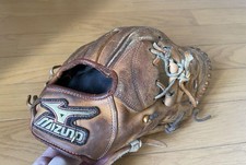 Mizuno Victory Stage Soft Gloves for Infielders