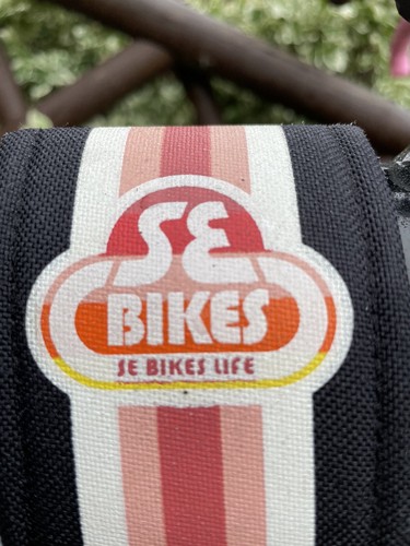 so cal flyer pink and black