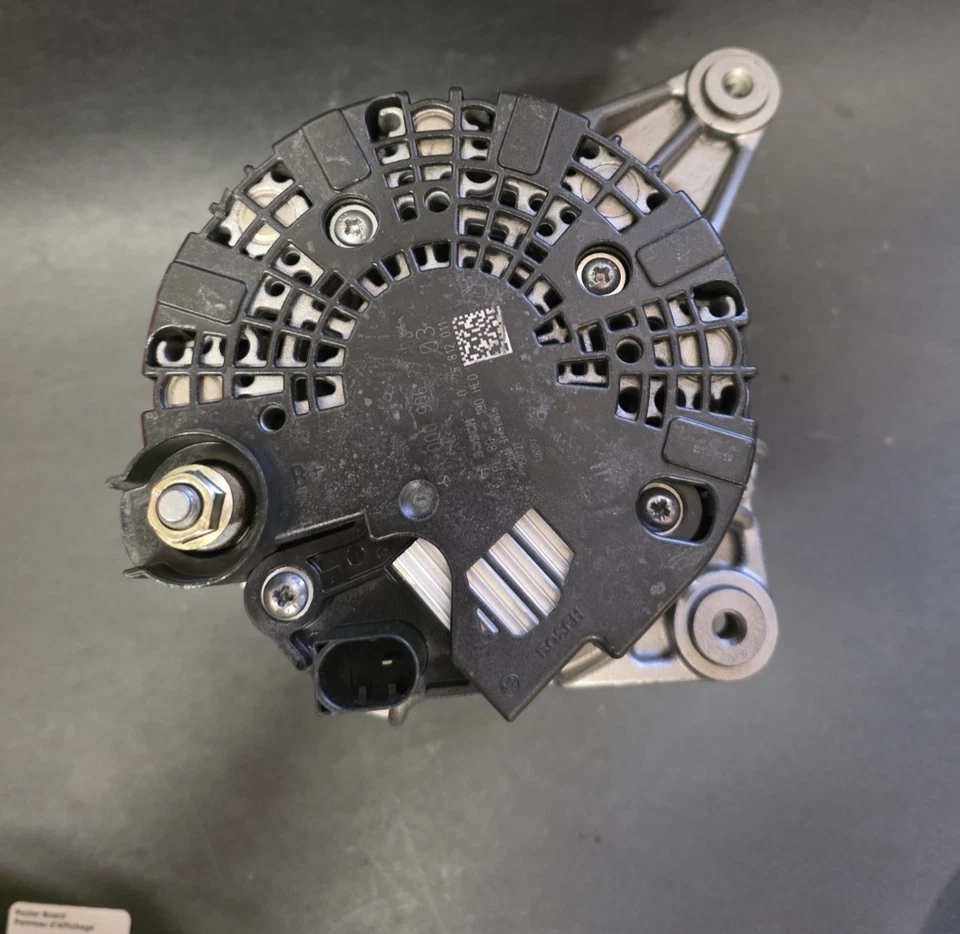 2015 2016 2017 2018 Mercedes-Benz C300 L4 2.0Liter Alternator Oem Reman by Rvv - Image 2 of 4