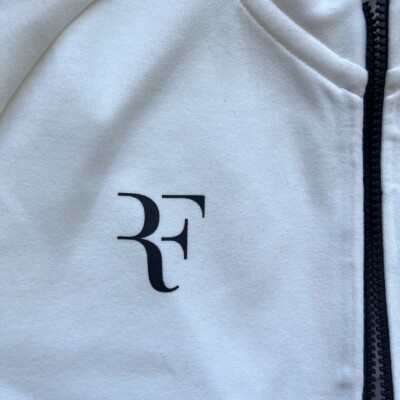 フェデラーNike RFロゴ n98ジップアップジャケット Mサイズ フェデラーNike RFロゴ n98ジップアップジャケット Mサイズ