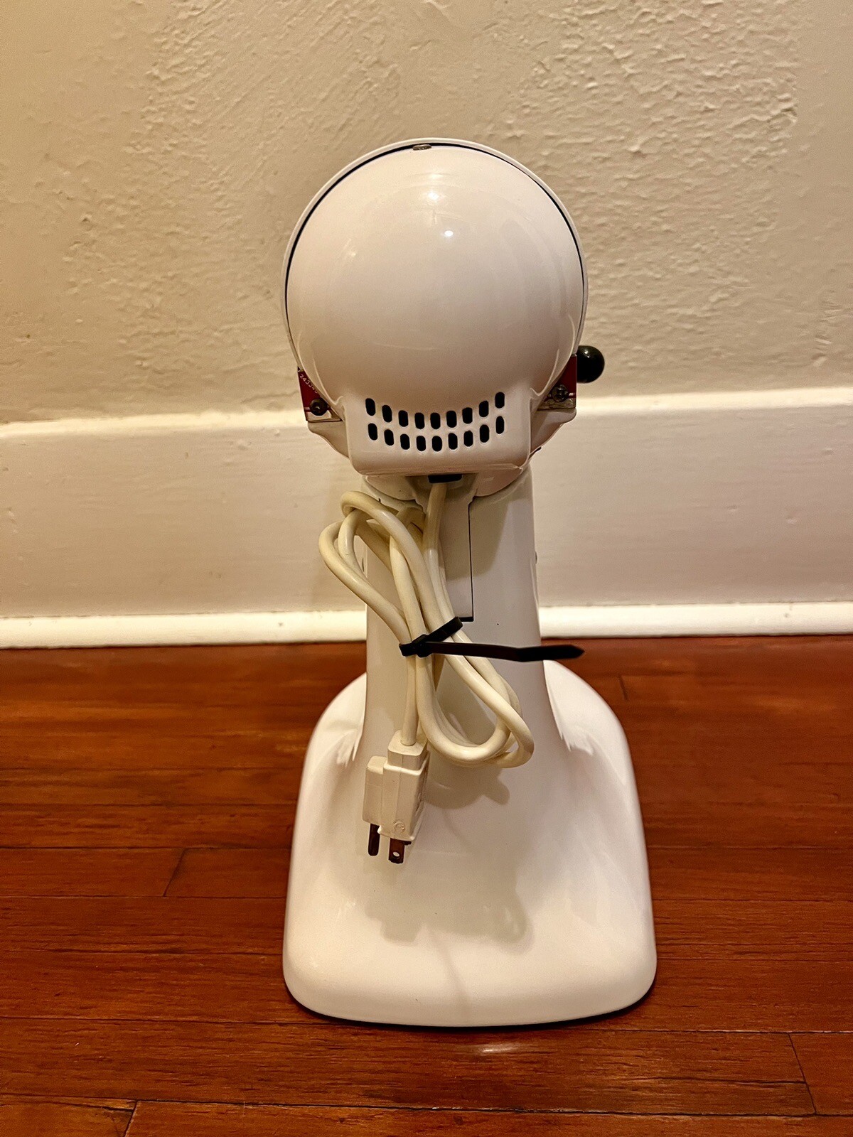 KitchenAid 10 Speed 4.5 QT Mixer KSM90 Ultra Power For Parts Or Repair