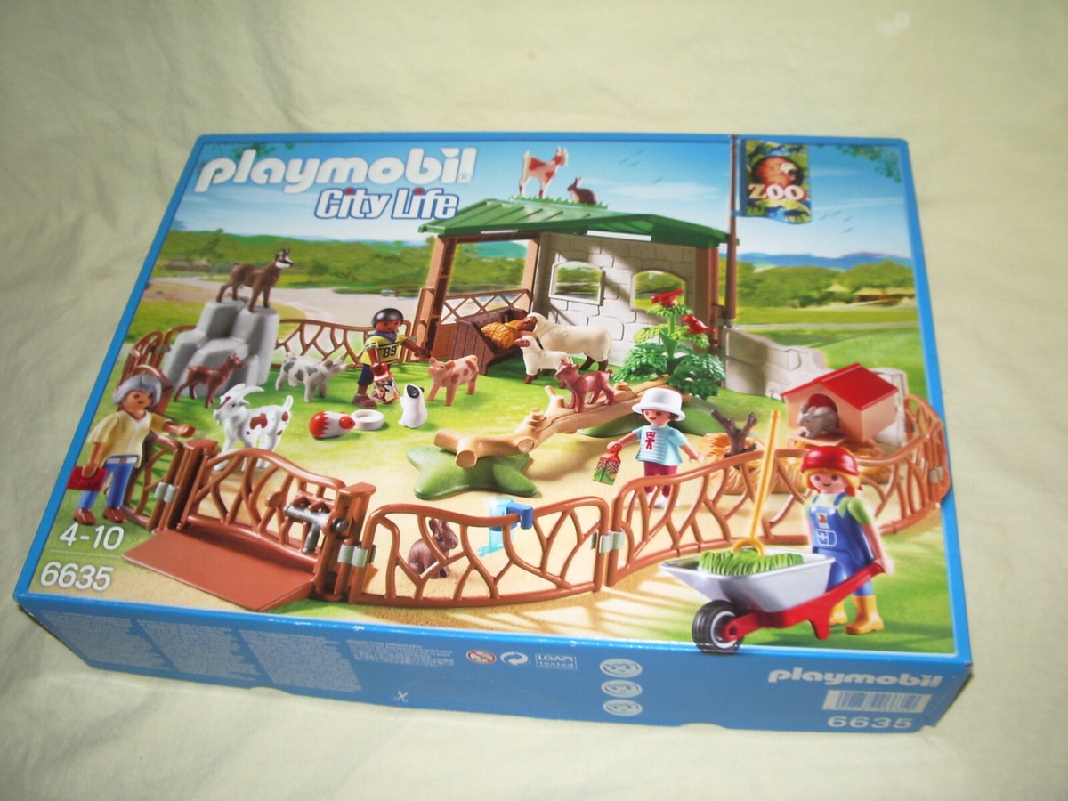 Figurine PLAYMOBIL Fille Chatain T-shirt Rayé - Personnage Moderne Avec Bus école 9419
