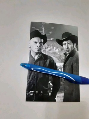 ROBERT FULLER & YUL BRYNNER, GLOSSY B&W,  4X6 PHOTO, RETURN OF THE SEVEN