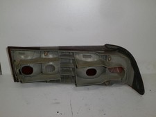Feu arrière Ford SIERRA
