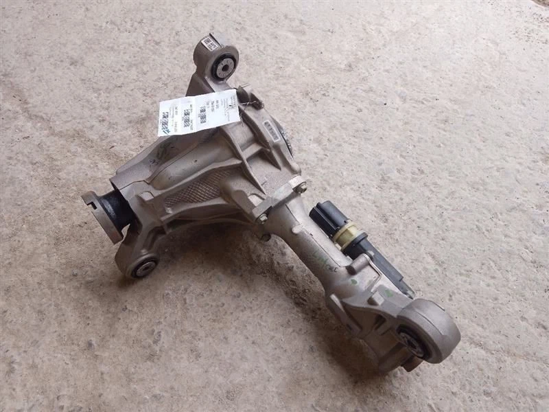 Carrier Front Axle 3.23 Ratio opt GU5 from 2021 GMC Sierra 1500 9731623 Foto 2 de 4