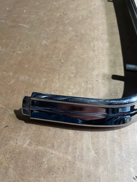 1966 Chrysler 300 Newport Front Fender Molding 2579541 - Image 2 of 4