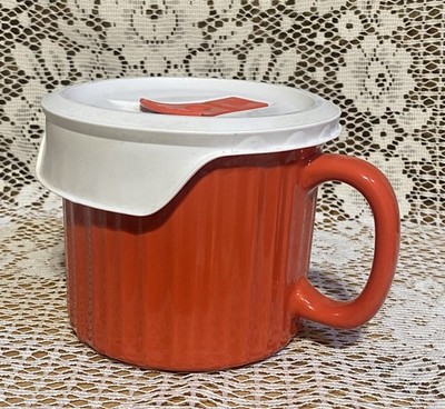 Corning Ware Stoneware 20 oz Soup Mug Cup Orange with Vented Seal Lid