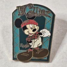 Disney Pin - WDW - Mickey at Le Cellier Restaurant Canada French - Epcot 27313