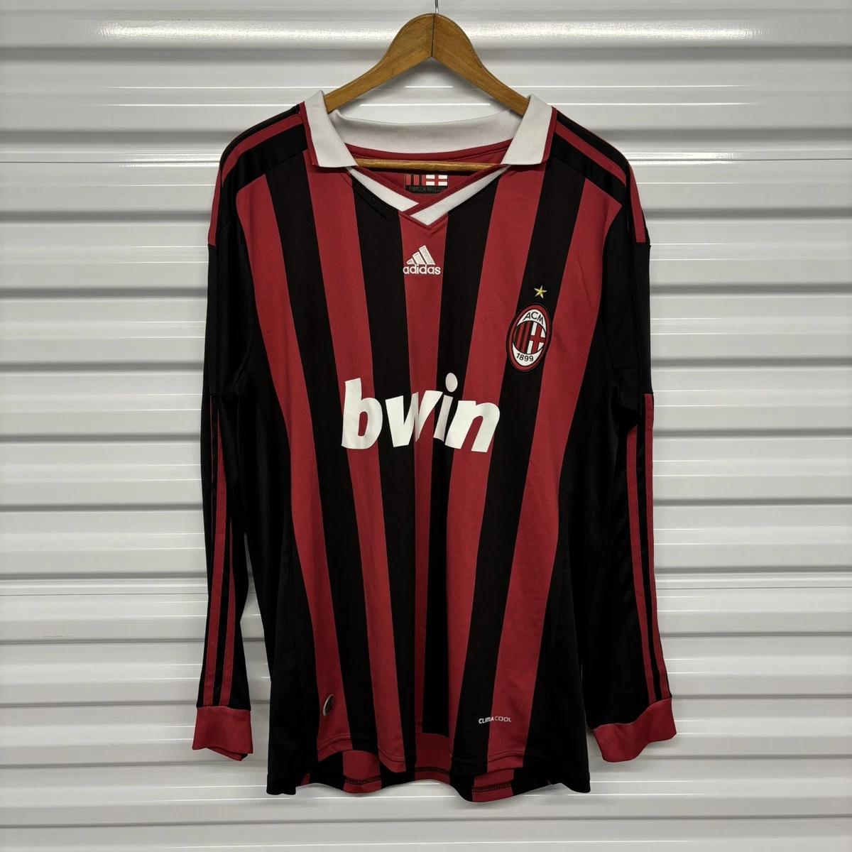 AC Milan Ronaldinho International Club Soccer Fan Jerseys for sale