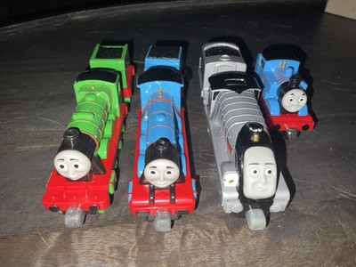LOT THOMAS THE TRAIN ENGINES CABOOSE TLC 2009 2012