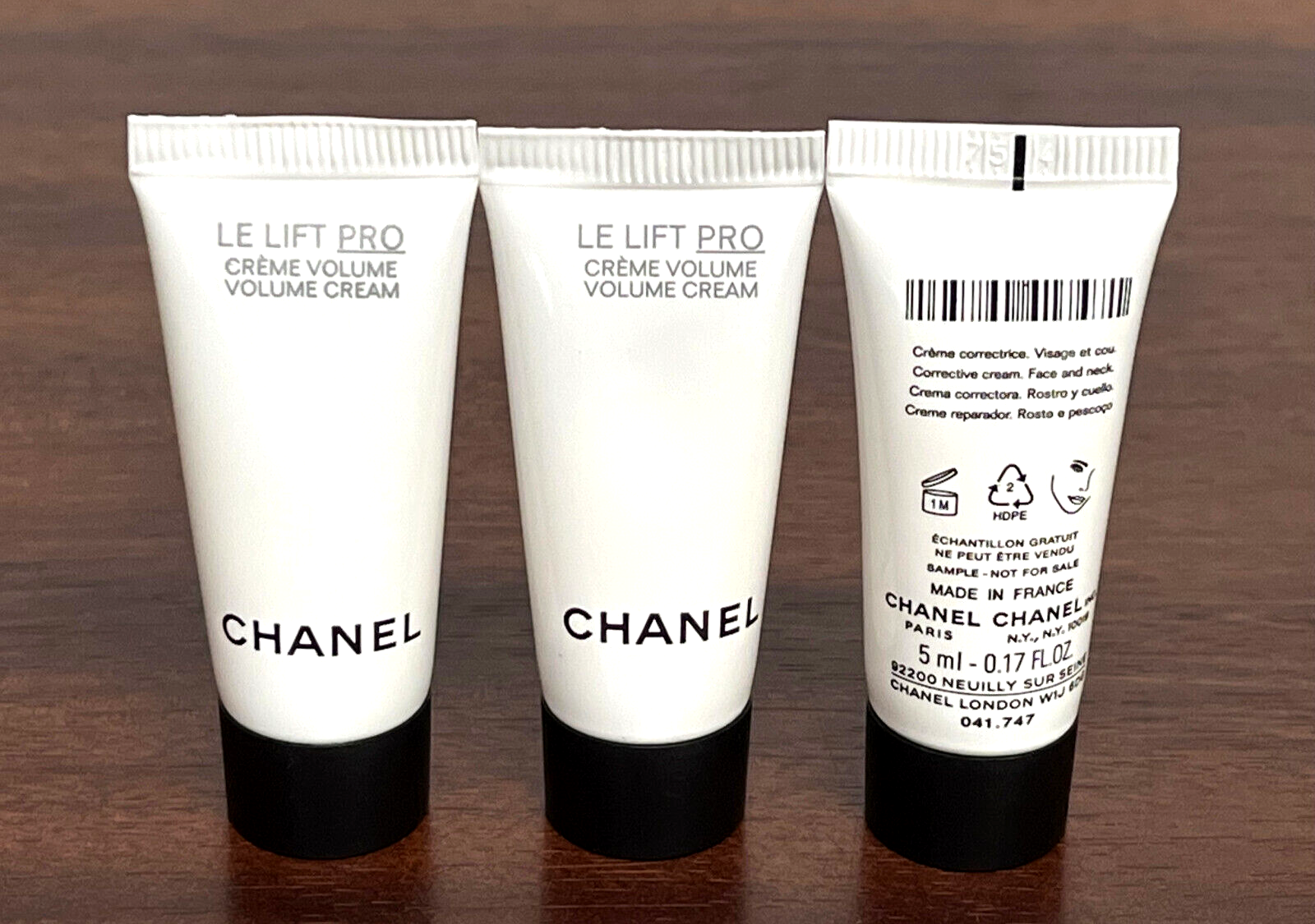 LE LIFT PRO CRÈME VOLUME Corrects – Redefines – Plumps by CHANEL