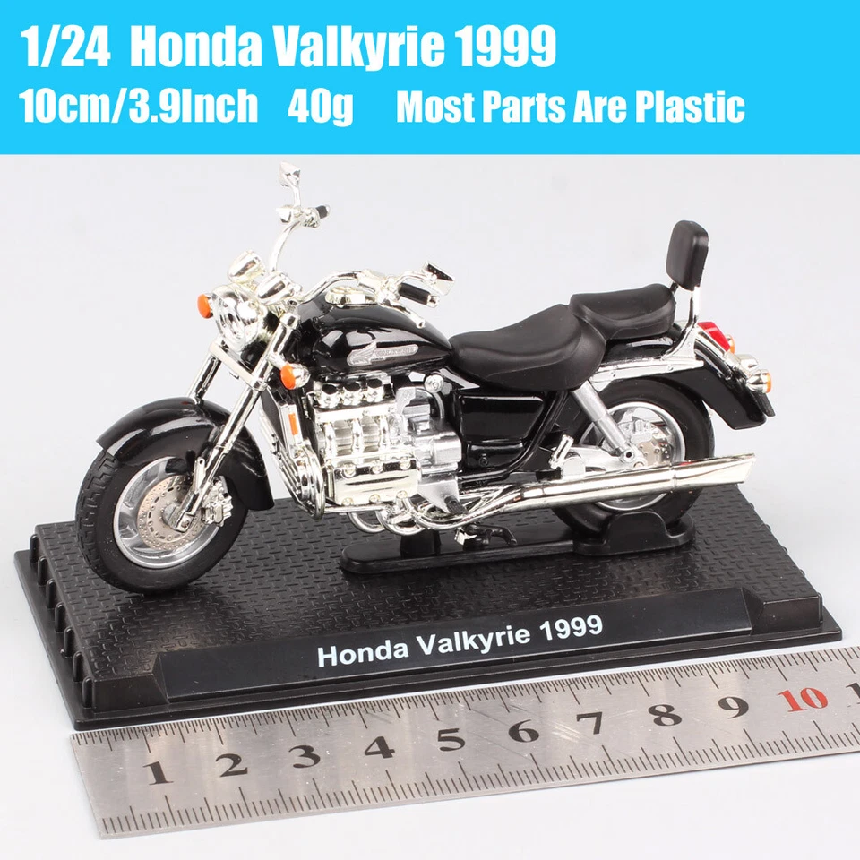 1/24 Scale Small Honda Valkyrie GL1500CF 1999 Motorcycle Model Diecast Toy Bike - Image 4 of 4