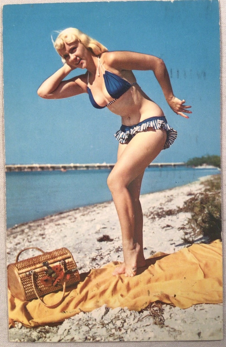 BLONDE YOUNG LADY BIKINI SWIMSUIT Florida Advertising Postcard