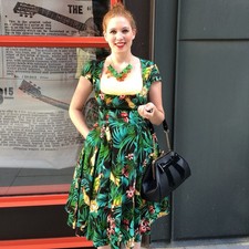 Laura Byrnes Tropical Parrot Print 2014 Size Small 