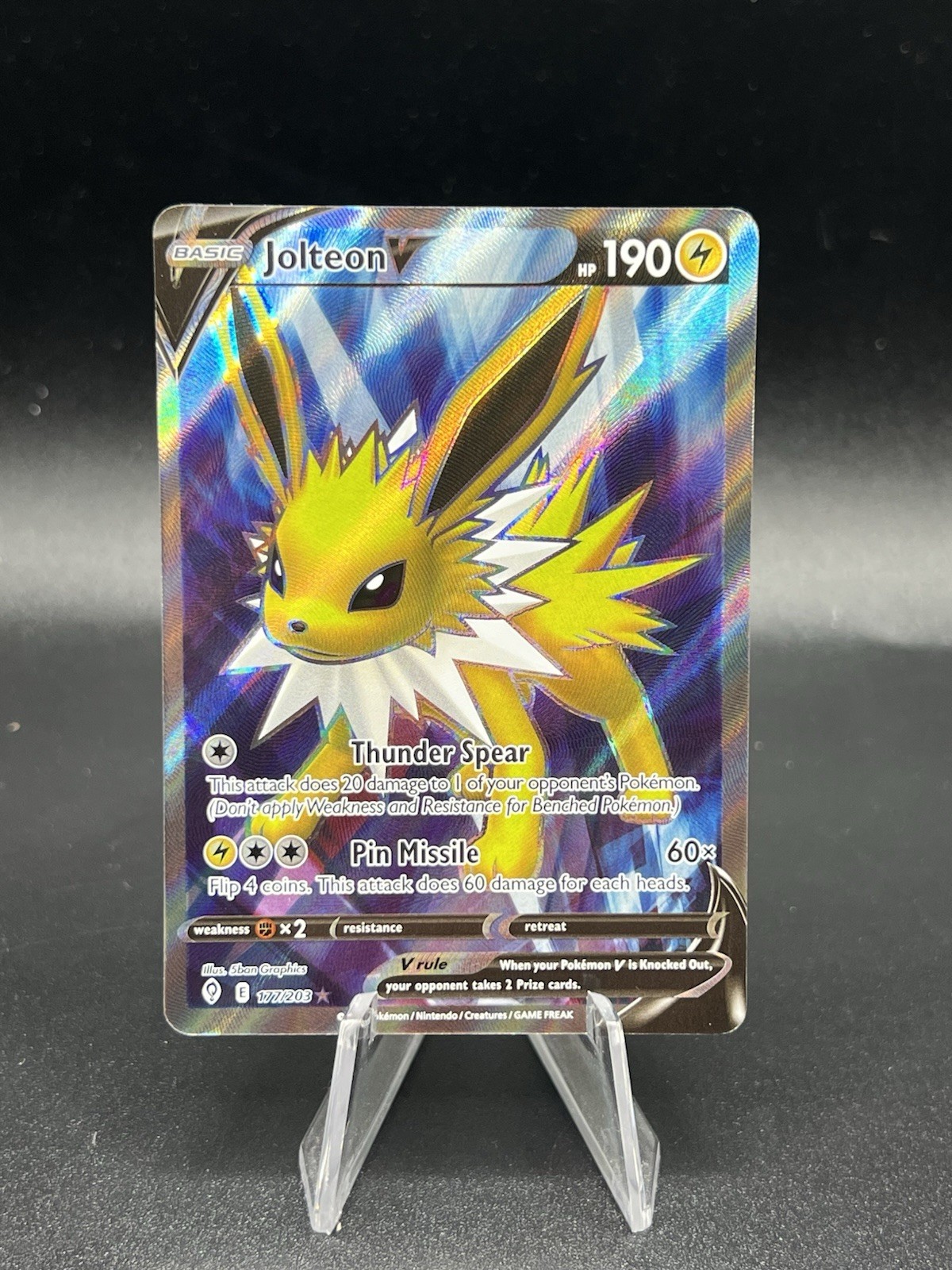 Pokémon TCG Jolteon v Evolving Skies Holo Ultra Rare Card 177/203 NM BM3