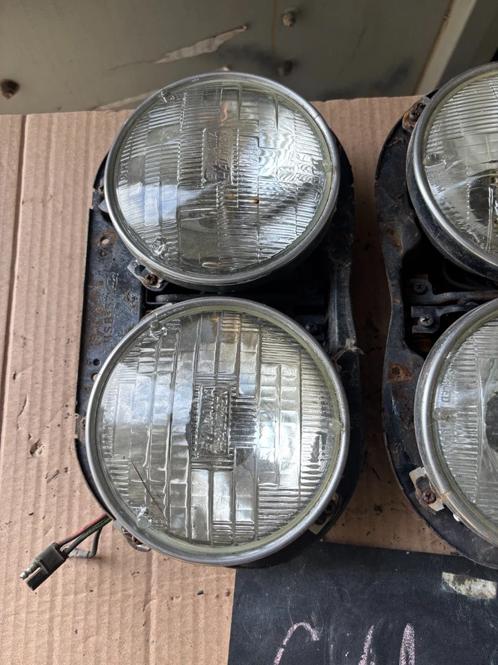 1958 1959 1960 58 59 60 Ford Thunderbird faros soportes cucharones oe Foto 2 de 4