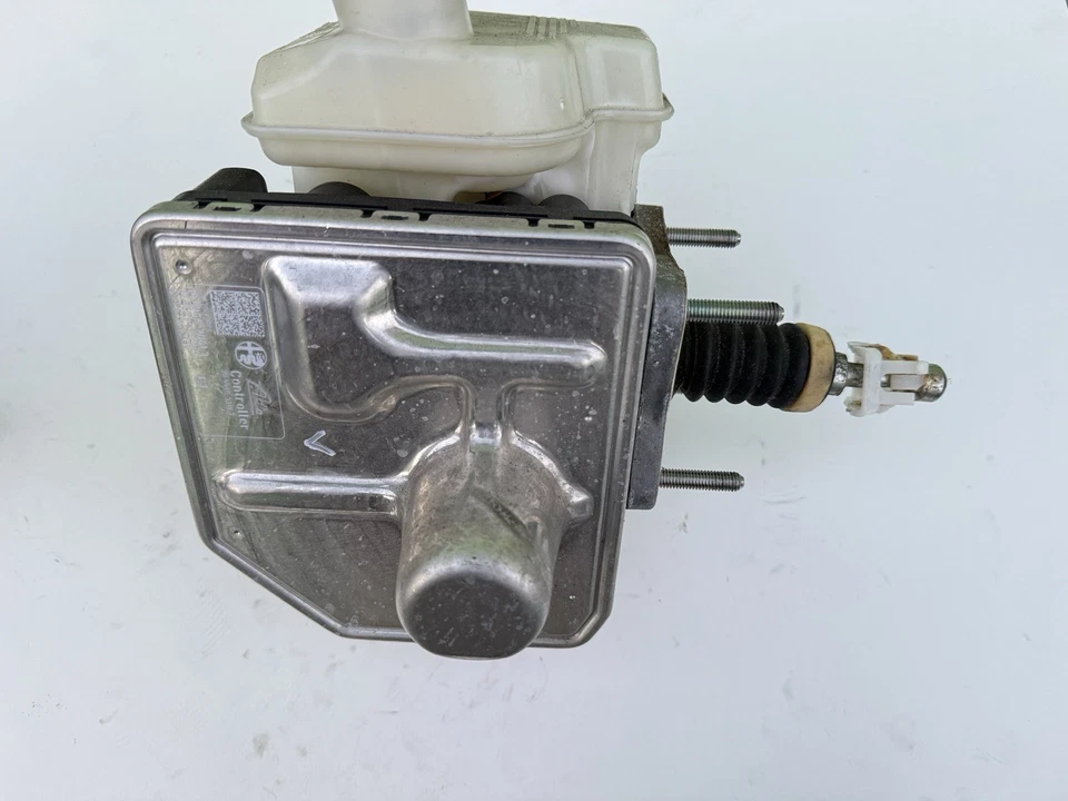 Unidad de módulo de bomba de freno antibloqueo ABS Alfa Romeo Stelvio 2018-2022 1570 OEM Foto 4 de 4