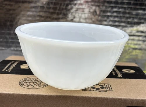Vintage Fire King Ware 5” Mixing Bowl White Milk Glass Swirl Anchor Hocking