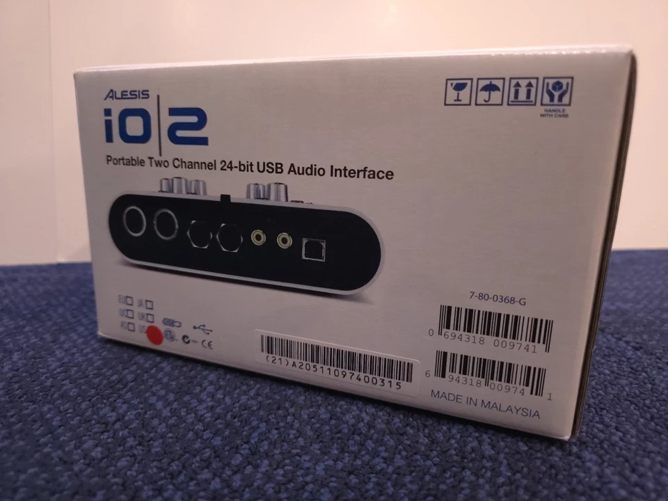 Alesis iO2 Express USB Computer Audio Recording Interface Muscian RockBand  - Image 3 of 4