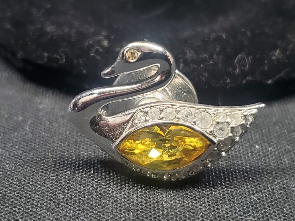 Swarovski Crystal Swan Swarovski Swan Brooch Swarovski Swan Brooch
