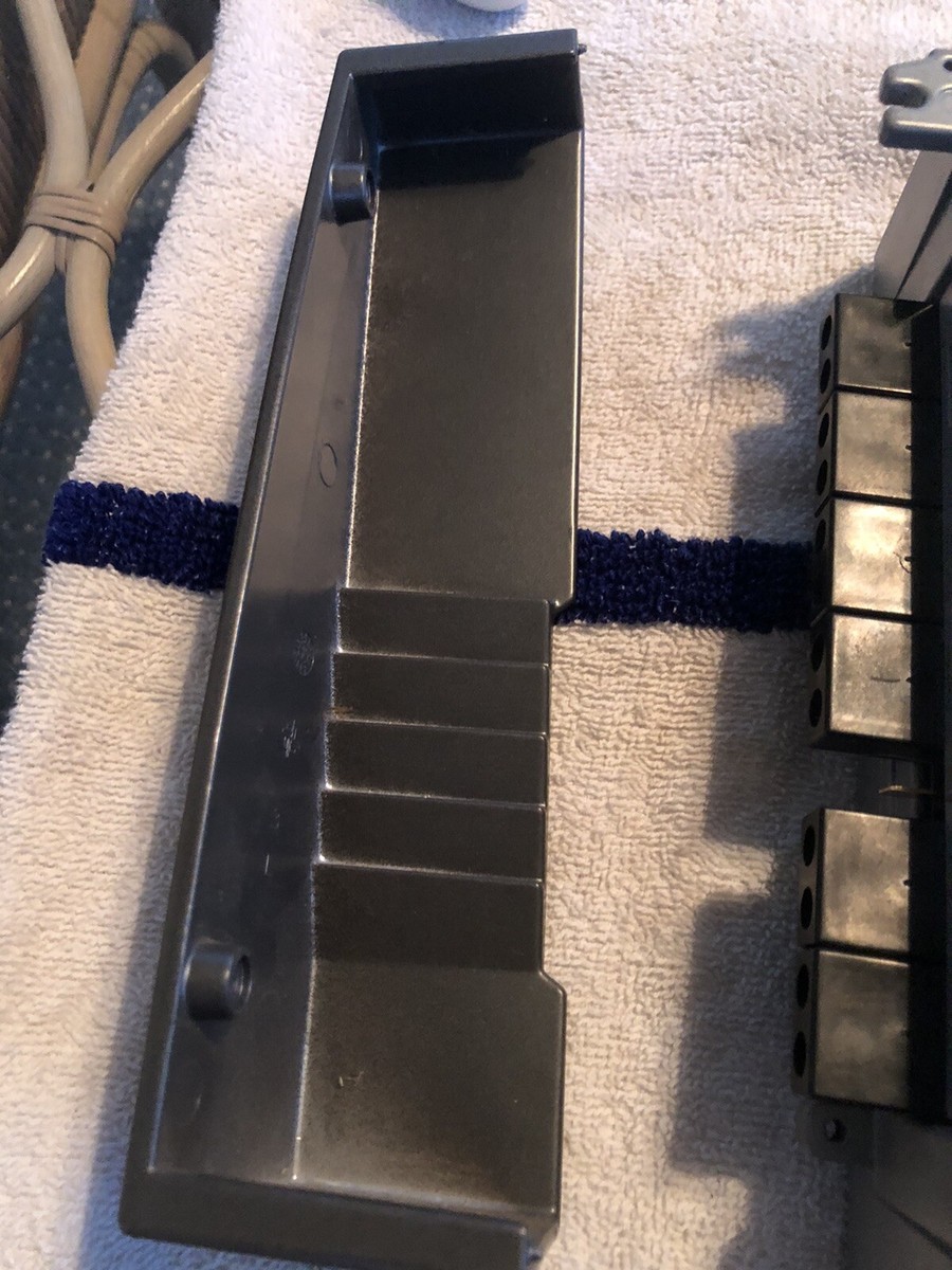 ロックフォード　punch360.6 6ch rockford fosgate amplifier 360.6 complete with end caps 6