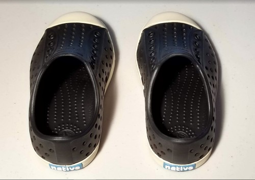 Sneaker slip-on Native Jefferson bambino, Jiffy nero/bianco ossa, 6 M bambino USA - Foto 3 di 8