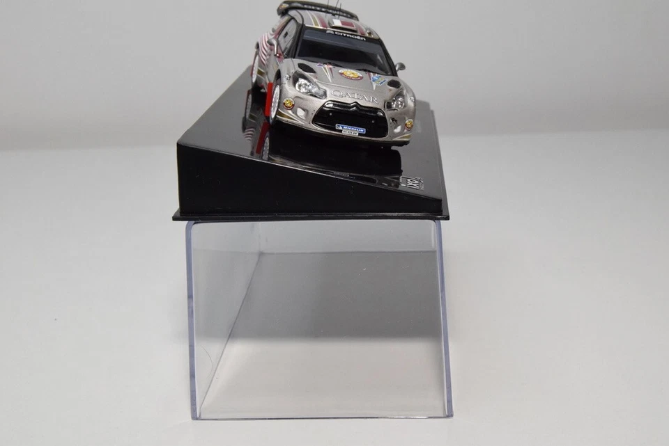 B24 1:43 IXO RAM503 CITROEN DS3 WRC #7 RALLY SUECIA 2012 AL ATTIYAH BERNACCHINI Foto 4 de 4