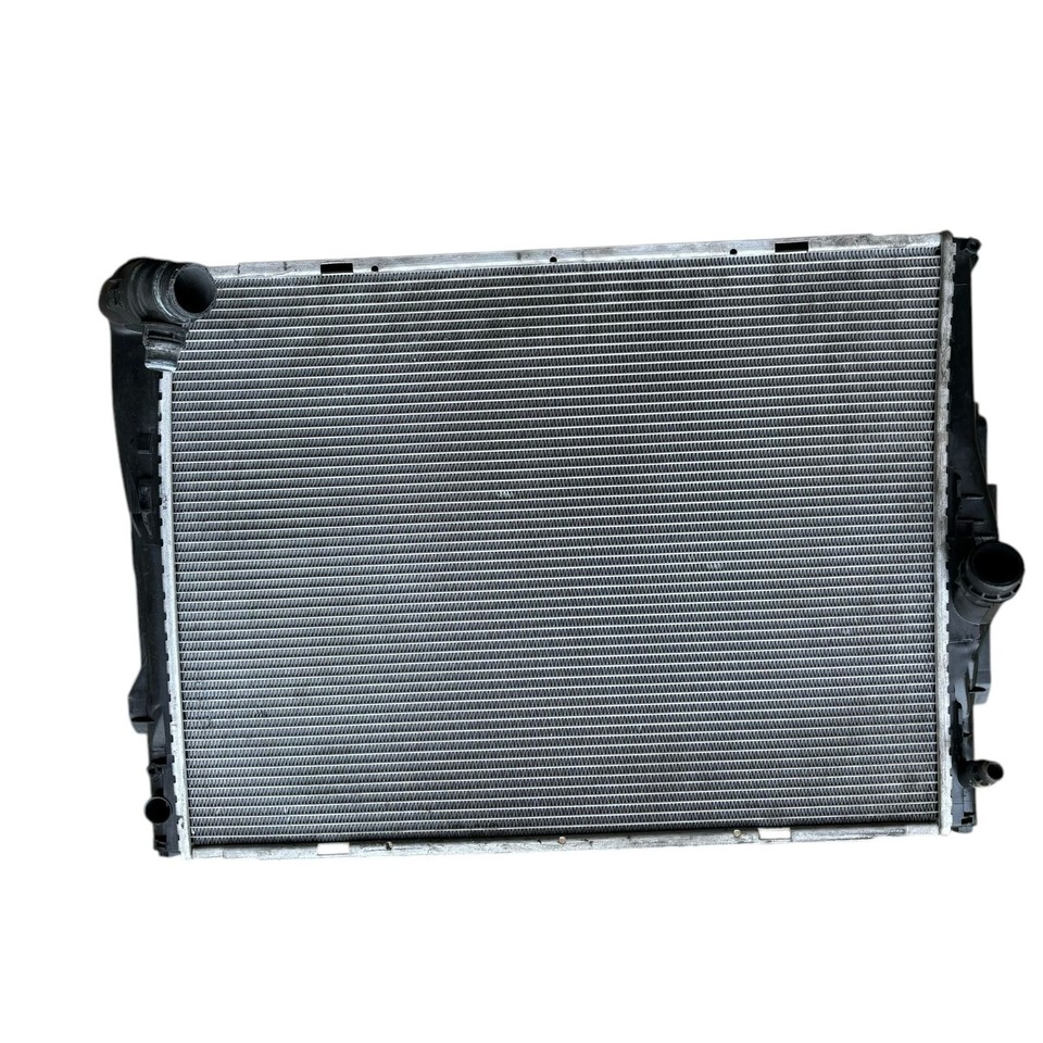 2007-2013 BMW 328i xDrive 128i Engine Radiator Assembly 6078601E ...