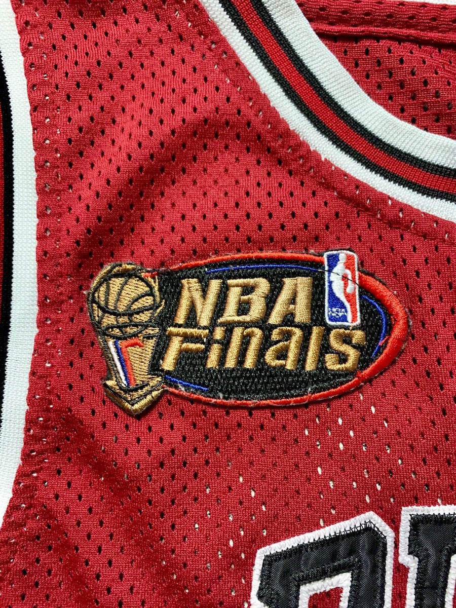 Bulls Jordan 23 NBA Finals ユニフォーム Michael Jordan's 'Last Dance' NBA Finals jersey sells for