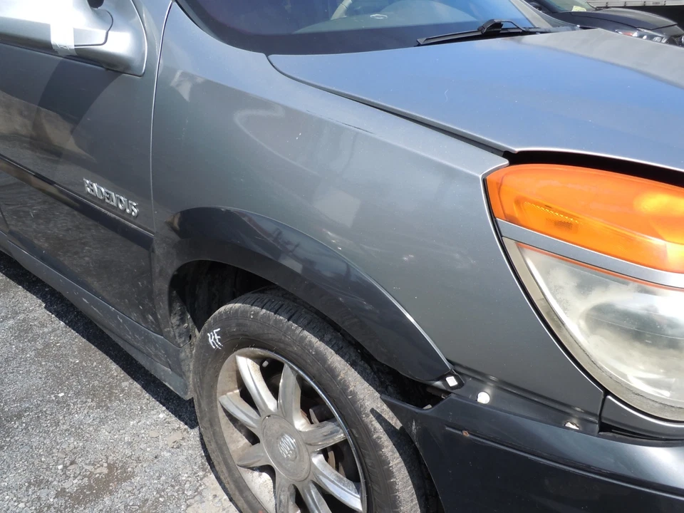 2002-2005 Buick Rendezvous Fender Passenger Right RH OEM WA813K - Image 2 of 2