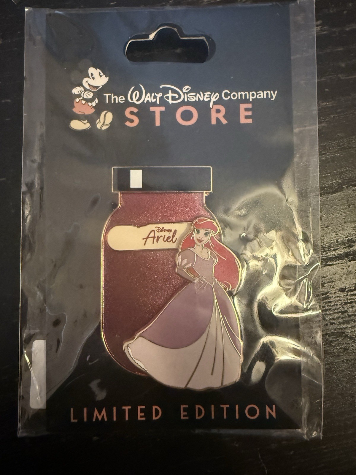 DEC Ariel Color Shades Of Magic Pin Little Mermaid LE 400 Color Paint Jar