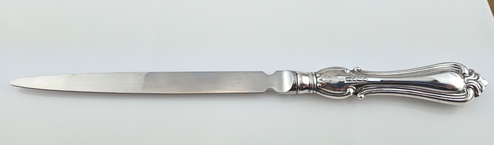 VINTAGE ELIZABETH II SILVER HANDLED LETTER OPENER HALLMARKED SHEFFIELD 1993