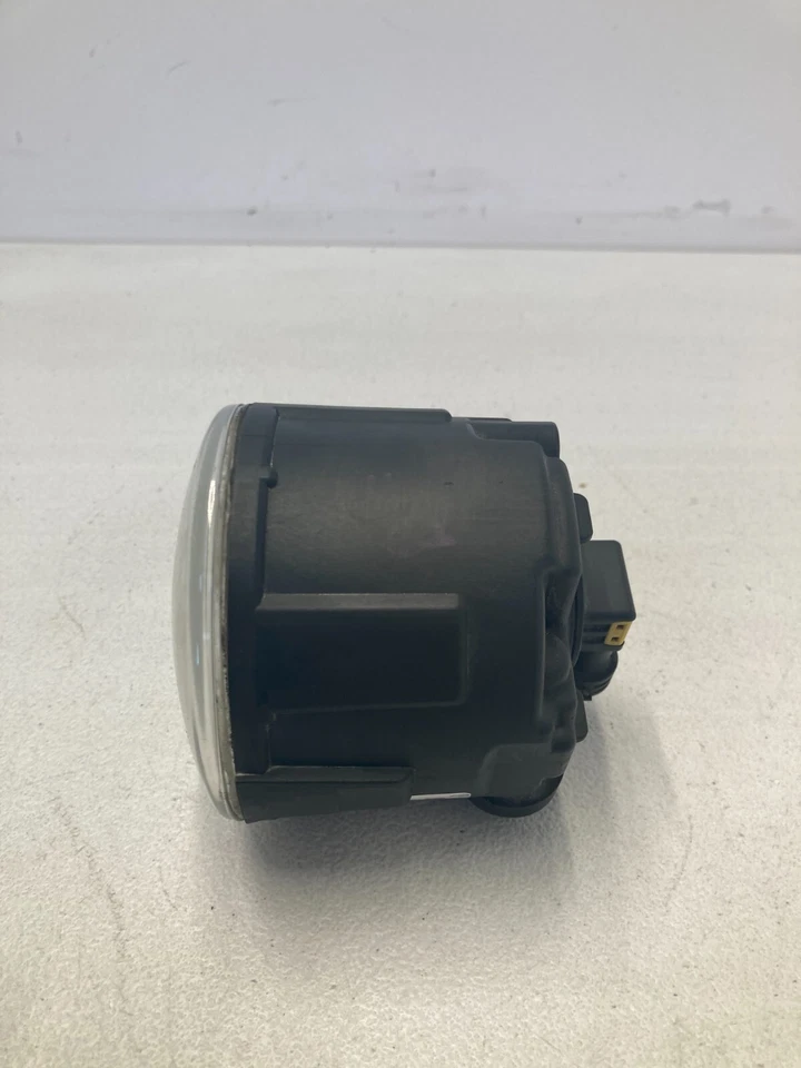 08-12 Infiniti EX35 pasajero/conductor parachoques delantero luz antiniebla OEM Valeo Foto 3 de 4