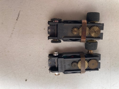 CHASIS DE COLECCIÓN AURORA t jet SOLID RIVIT X 2 bonito 1 funciona HO SLOT CAR 2 CHASIS - Imagen 4 de 4