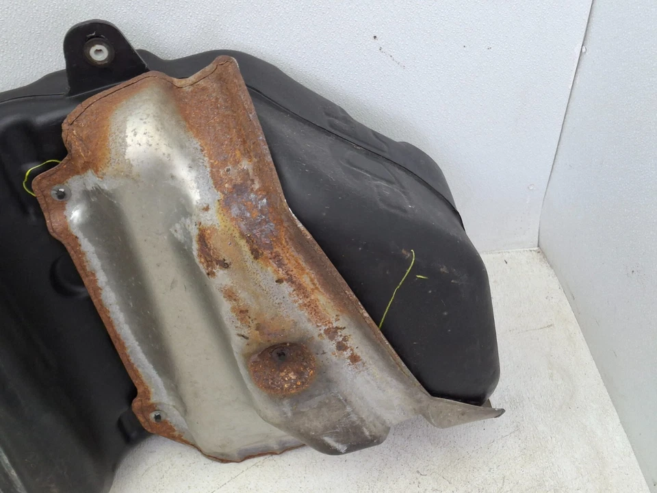 GMC TERRAIN 2018-2022 AWD tanque de combustible depósito de almacenamiento OEM Foto 4 de 4