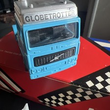 Corgi Volvo Car Transporter~ Globetrotter~Blue/Silver~Immaculate Condition