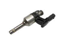 Injektor Einspritzdüse Zyl.1 für VW Golf VI 5K 08-12 TSI 1,2 63KW 03F906036B