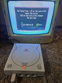 SEGA Dreamcast (HKT-3020) White  Console w/ Controller & Memory Card VMU