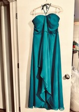 David  s Bridal Dress Hi-Lo With Open Front Ruffled Flattering Center