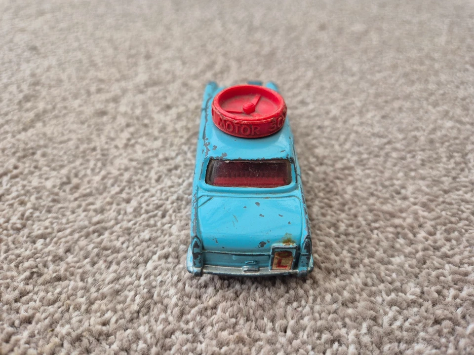 VINTAGE ORIGINAL 1960S CORGI TOYS 236 AUSTIN A60 MOTOR DRIVING SCHOOL CAR - Image 4 of 4