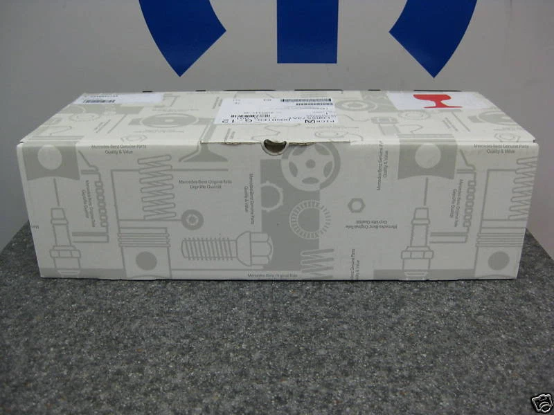 02-06 Dodge Sprinter Furgonetas Nuevo Luz Trasera Lámpara Lado Izquierdo Mopar Fabricante Original Foto 2 de 2