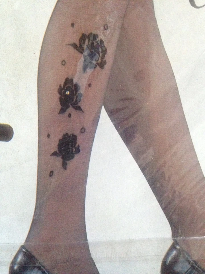 Pantimedias Angelina negras flocadas rosa estrás talla única 100-165 lb nailon Foto 3 de 4