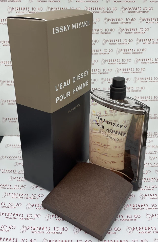 Issey Miyake L'Eau D'issey Madera y Madera EDP Spray Intenso para Hombre. 3,3 oz nuevo. Foto 2 de 3