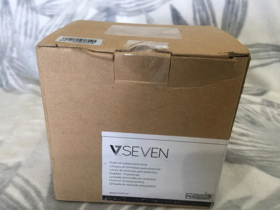LÁMPARAS PROYECTOR V7 V13H010L63-V7-1N LÁMPARA DE REPUESTO PARA V13H010L63 NUEVO S34 Foto 2 de 4